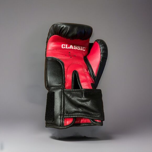 Title Classic Training Boxing Gloves Black And Red Size L FLAWED SEE DESCRIPTION - Picture 10 of 13